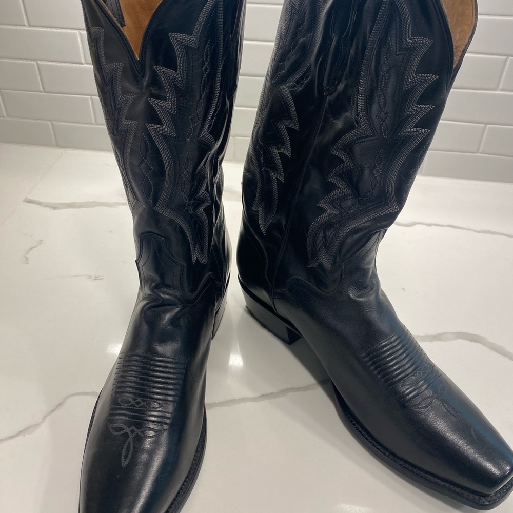 Men’s cowboy boots